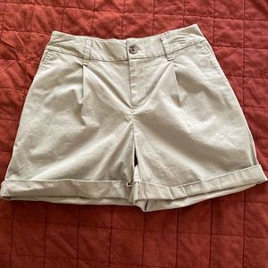 A new day | Pleated High Waisted Shorts